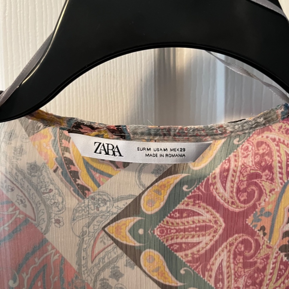 Multicolor Paisley Women's Kimono - Picture 2 of 3